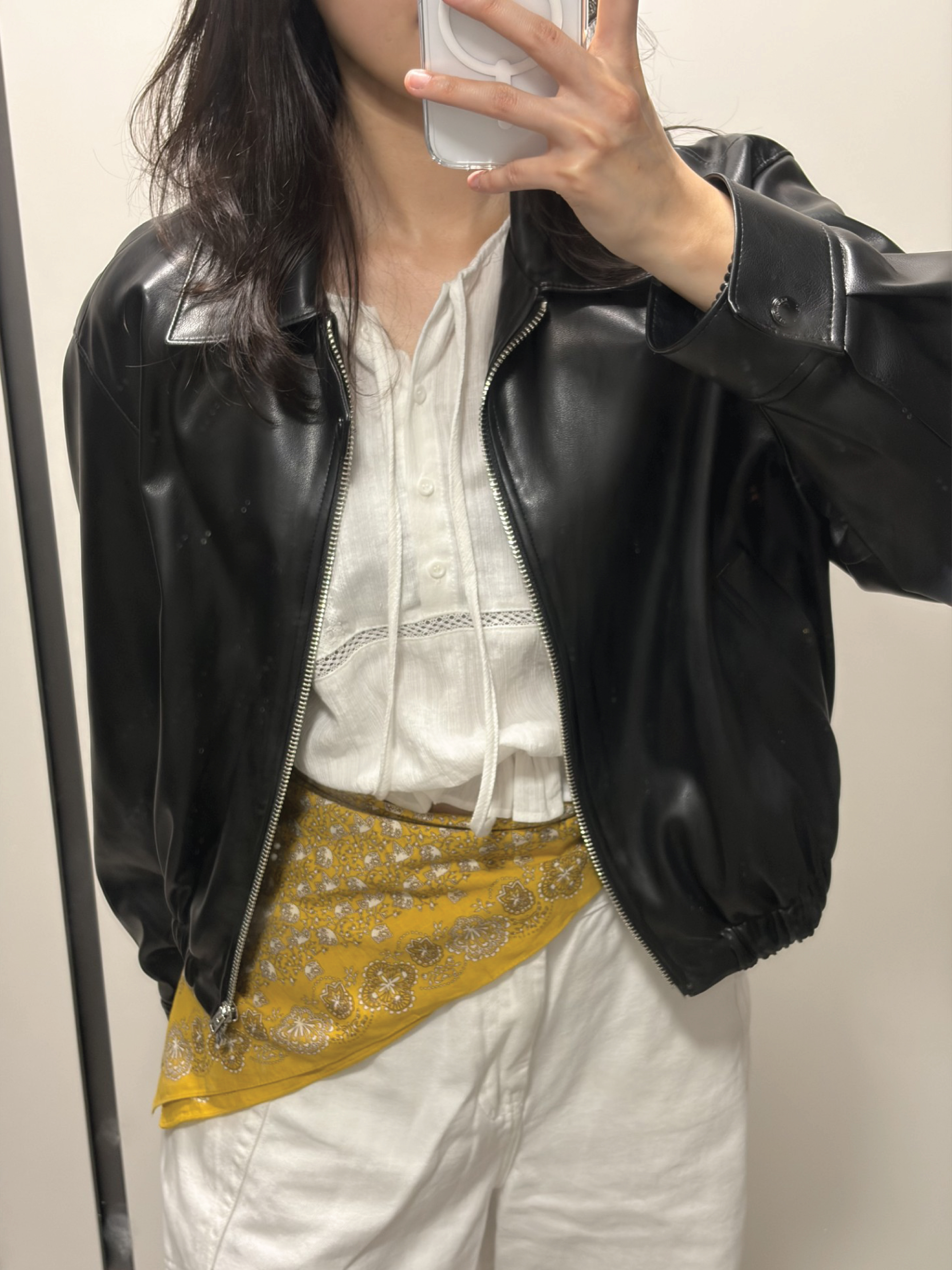 반다나 스카프는 봄에 딱이죠! 